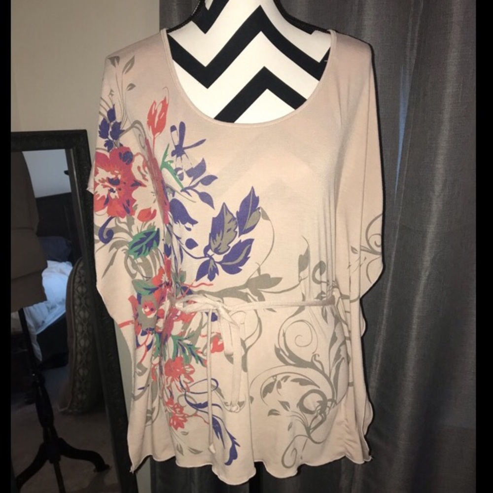 Floral tan blouse
